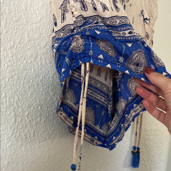 Vintage Spell Coyote Shorts in Royal Blue - Picture 6 of 10